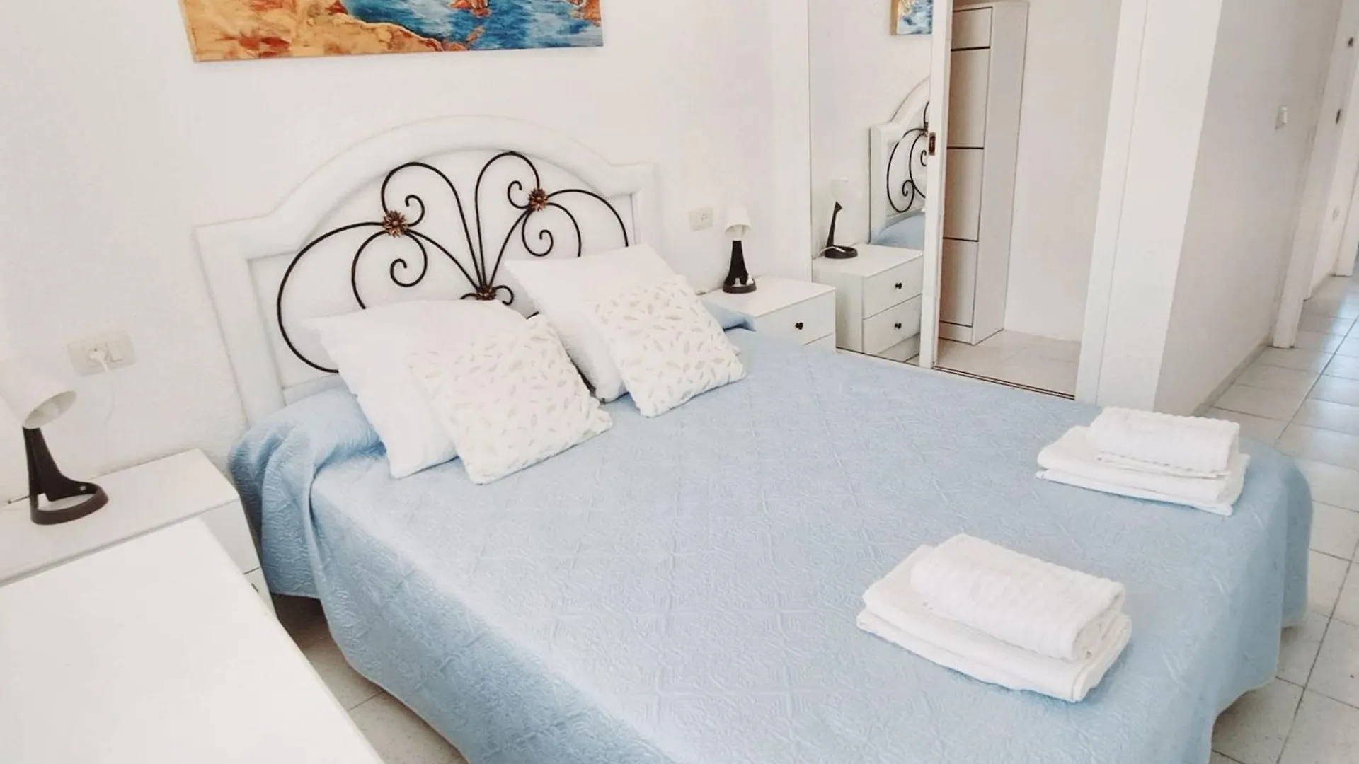 Comfortable Apartment In Alcanar With Shared Pool