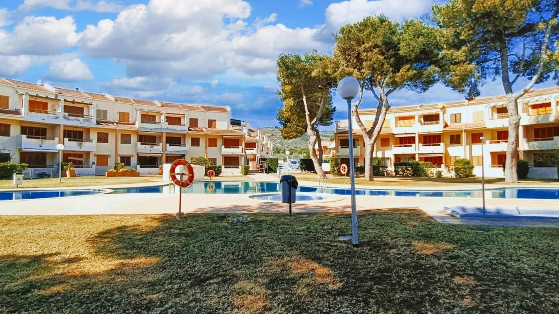 Comfortable Apartment In Alcanar With Shared Pool