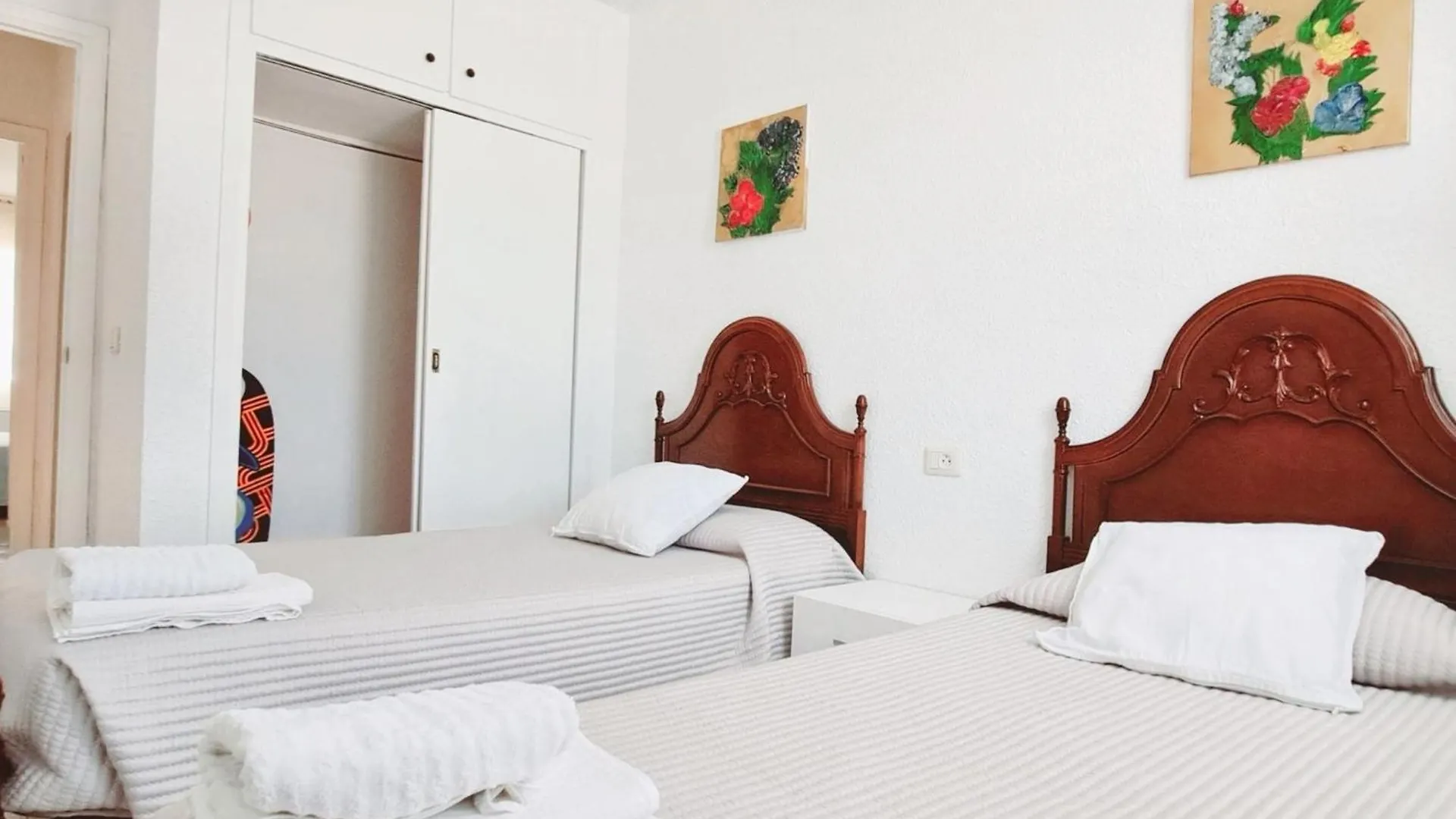 Comfortable Apartment In Alcanar With Shared Pool