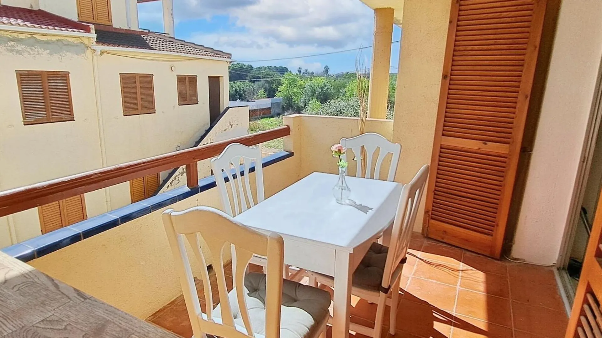 Comfortable Apartment In Alcanar With Shared Pool